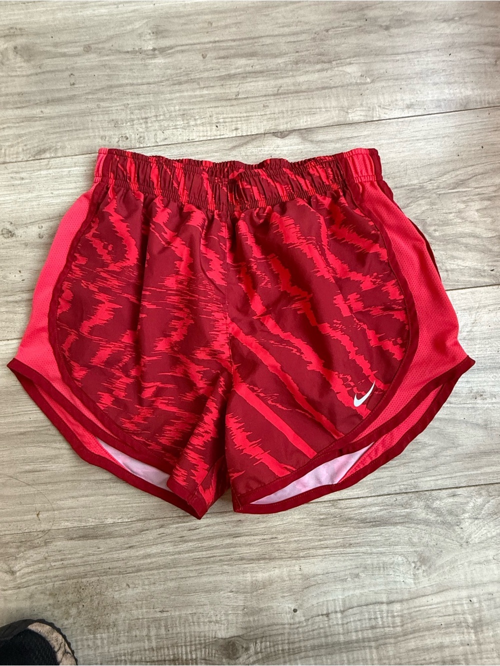 Nike Dri-Fit Women's Lined Red Running Shorts Size X-Small XS